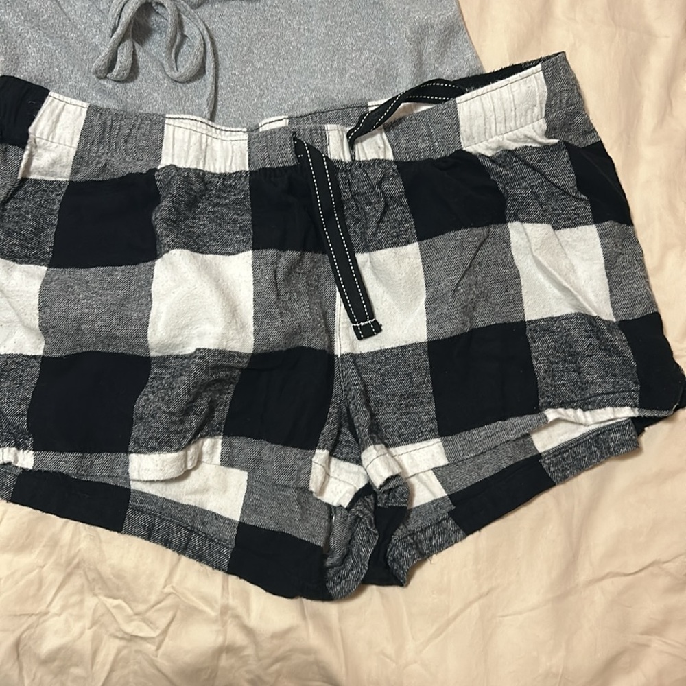 Shorts bundle - Picture 4 of 7